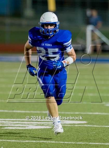 Thumbnail 1 in Liberty Hill vs La Vernia photogallery.