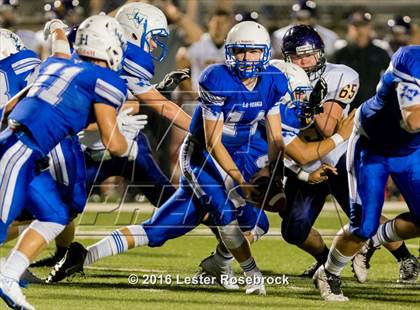 Thumbnail 2 in Liberty Hill vs La Vernia photogallery.