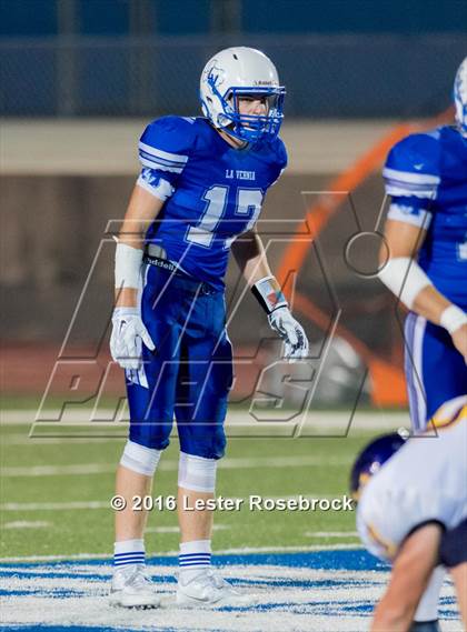 Thumbnail 1 in Liberty Hill vs La Vernia photogallery.