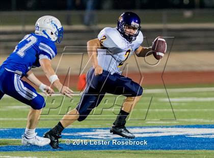 Thumbnail 1 in Liberty Hill vs La Vernia photogallery.