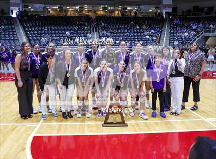 Thumbnail 3 in Boyd vs. Stockdale (UIL 3A Volleyball Division II Final Medal Ceremony) photogallery.