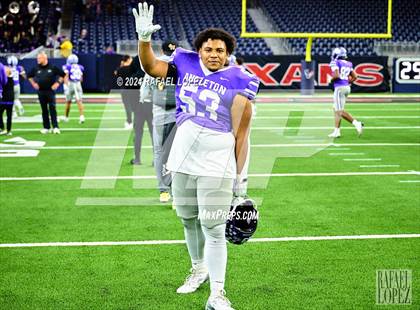 Thumbnail 2 in La Porte vs. Angleton (UIL 5A D1 Football Quarterfinal) photogallery.