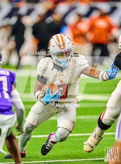 Thumbnail 1 in La Porte vs. Angleton (UIL 5A D1 Football Quarterfinal) photogallery.