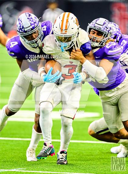 Thumbnail 1 in La Porte vs. Angleton (UIL 5A D1 Football Quarterfinal) photogallery.