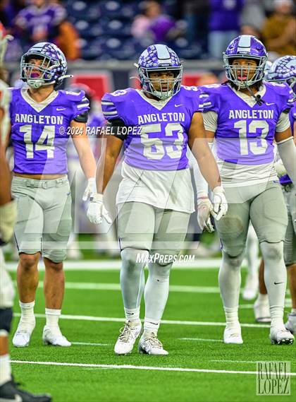 Thumbnail 3 in La Porte vs. Angleton (UIL 5A D1 Football Quarterfinal) photogallery.