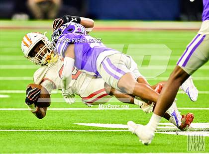 Thumbnail 1 in La Porte vs. Angleton (UIL 5A D1 Football Quarterfinal) photogallery.
