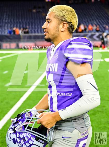 Thumbnail 1 in La Porte vs. Angleton (UIL 5A D1 Football Quarterfinal) photogallery.