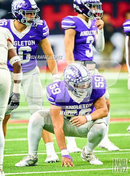 Thumbnail 3 in La Porte vs. Angleton (UIL 5A D1 Football Quarterfinal) photogallery.