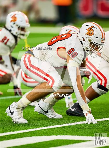 Thumbnail 2 in La Porte vs. Angleton (UIL 5A D1 Football Quarterfinal) photogallery.