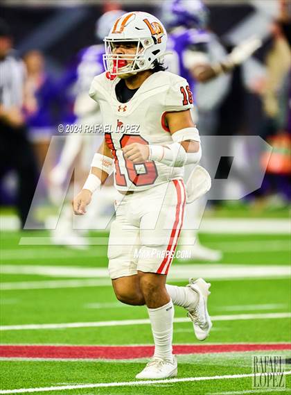 Thumbnail 2 in La Porte vs. Angleton (UIL 5A D1 Football Quarterfinal) photogallery.