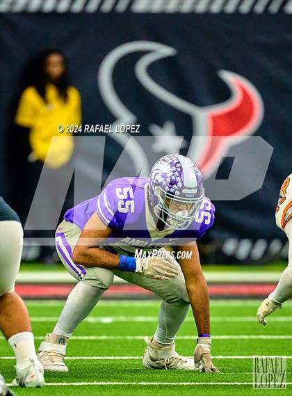Thumbnail 3 in La Porte vs. Angleton (UIL 5A D1 Football Quarterfinal) photogallery.
