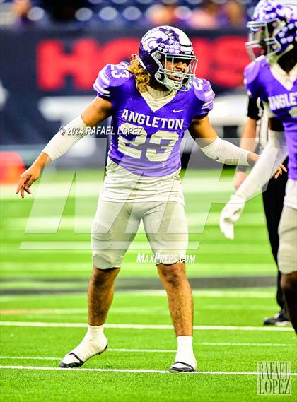 Thumbnail 3 in La Porte vs. Angleton (UIL 5A D1 Football Quarterfinal) photogallery.