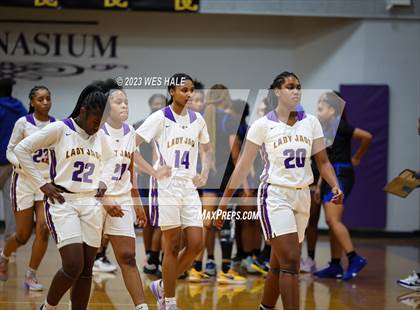 Thumbnail 2 in Tupelo @ DeSoto Central photogallery.