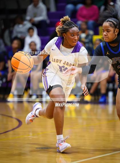 Thumbnail 1 in Tupelo @ DeSoto Central photogallery.