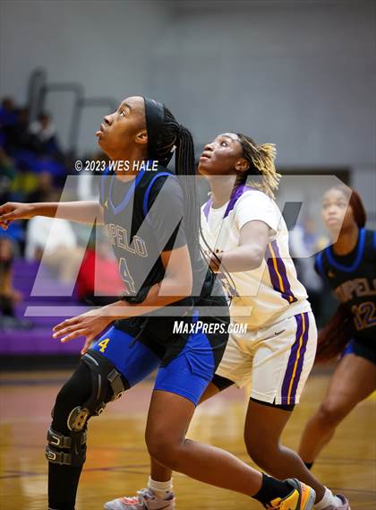 Thumbnail 3 in Tupelo @ DeSoto Central photogallery.