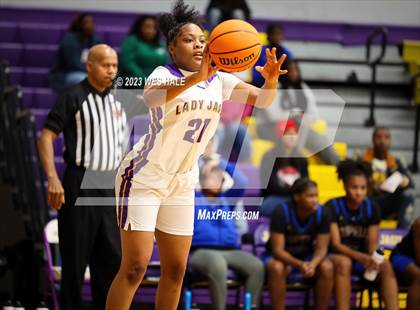 Thumbnail 3 in Tupelo @ DeSoto Central photogallery.