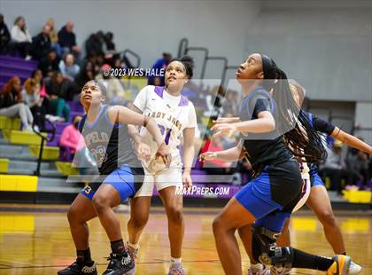 Thumbnail 3 in Tupelo @ DeSoto Central photogallery.