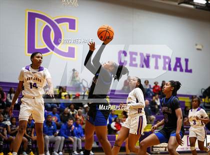 Thumbnail 3 in Tupelo @ DeSoto Central photogallery.