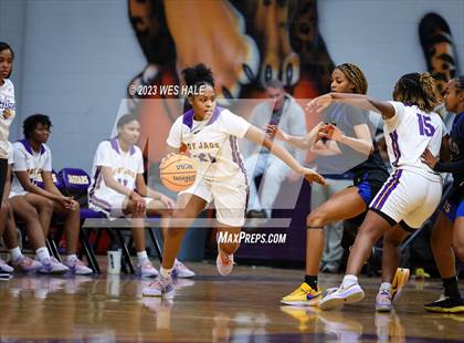 Thumbnail 2 in Tupelo @ DeSoto Central photogallery.