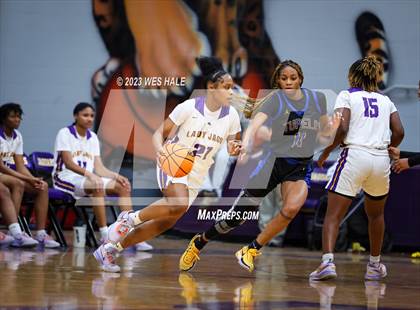 Thumbnail 1 in Tupelo @ DeSoto Central photogallery.