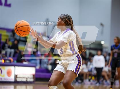 Thumbnail 3 in Tupelo @ DeSoto Central photogallery.