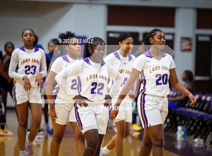Thumbnail 3 in Tupelo @ DeSoto Central photogallery.