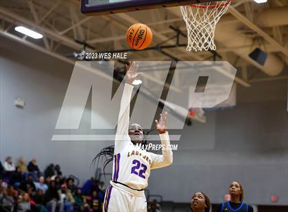 Thumbnail 2 in Tupelo @ DeSoto Central photogallery.