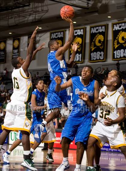 Thumbnail 2 in Greensville County vs. Brunswick (VHSL AA D3 Semifinal) photogallery.