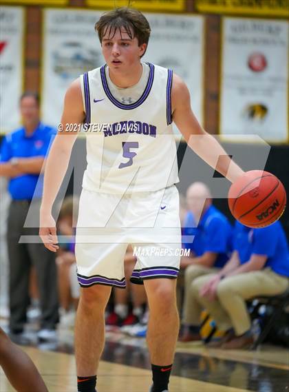 Thumbnail 1 in Valley Vista vs Mountain View (Welcome to the Jungle Holiday Tournament) photogallery.