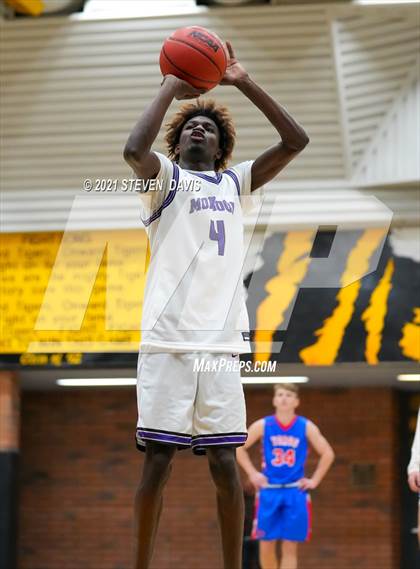 Thumbnail 3 in Valley Vista vs Mountain View (Welcome to the Jungle Holiday Tournament) photogallery.