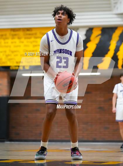 Thumbnail 2 in Valley Vista vs Mountain View (Welcome to the Jungle Holiday Tournament) photogallery.