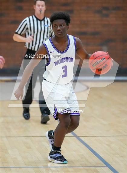 Thumbnail 2 in Valley Vista vs Mountain View (Welcome to the Jungle Holiday Tournament) photogallery.