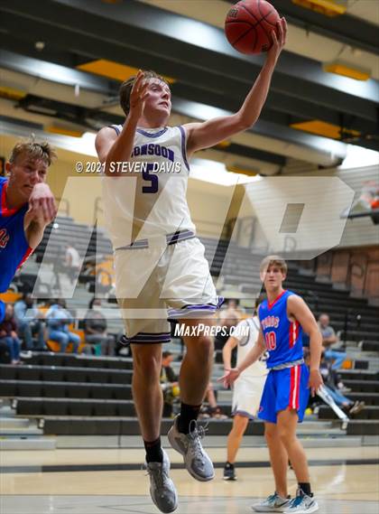 Thumbnail 3 in Valley Vista vs Mountain View (Welcome to the Jungle Holiday Tournament) photogallery.