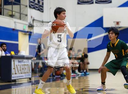 Thumbnail 1 in Brea Olinda @ Anaheim photogallery.