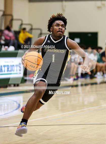 Thumbnail 3 in Edison vs. Hoover photogallery.