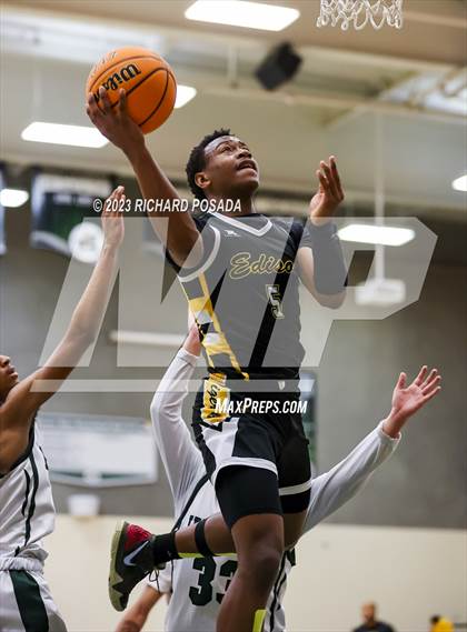 Thumbnail 2 in Edison vs. Hoover photogallery.