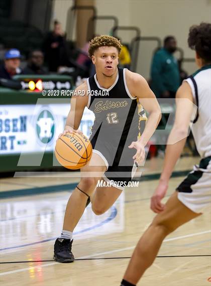 Thumbnail 3 in Edison vs. Hoover photogallery.