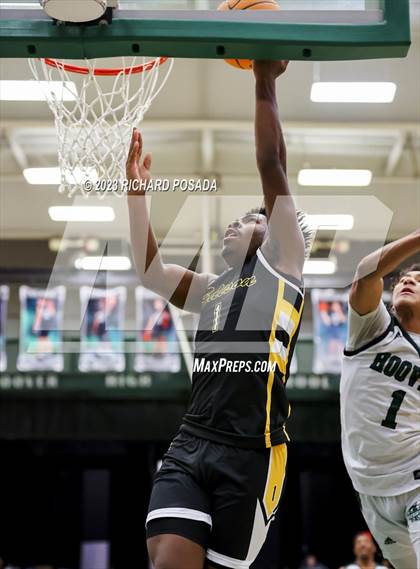 Thumbnail 1 in Edison vs. Hoover photogallery.