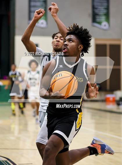 Thumbnail 1 in Edison vs. Hoover photogallery.