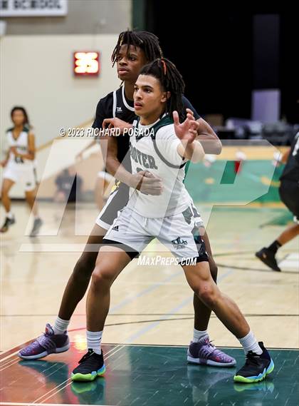 Thumbnail 2 in Edison vs. Hoover photogallery.