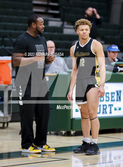 Thumbnail 2 in Edison vs. Hoover photogallery.