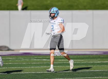 Thumbnail 1 in Ryan vs. Monterey (UIL Football 5A D1 Area) photogallery.