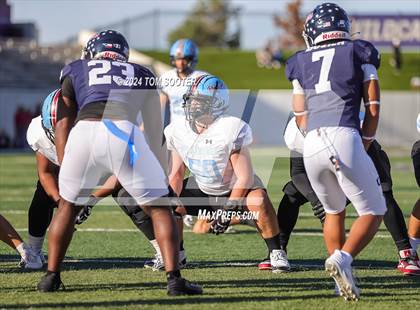 Thumbnail 1 in Ryan vs. Monterey (UIL Football 5A D1 Area) photogallery.