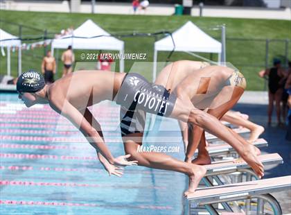 Thumbnail 1 in Oaks Christian vs Calabasas photogallery.