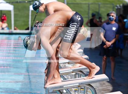 Thumbnail 3 in Oaks Christian vs Calabasas photogallery.