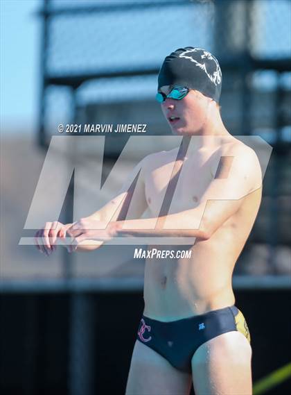 Thumbnail 3 in Oaks Christian vs Calabasas photogallery.