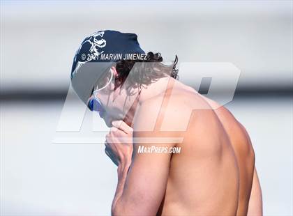 Thumbnail 2 in Oaks Christian vs Calabasas photogallery.