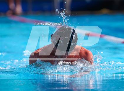 Thumbnail 2 in Oaks Christian vs Calabasas photogallery.