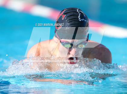 Thumbnail 3 in Oaks Christian vs Calabasas photogallery.