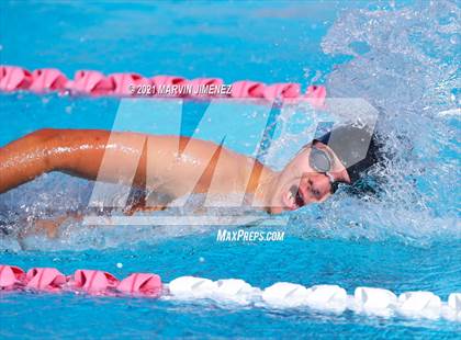 Thumbnail 2 in Oaks Christian vs Calabasas photogallery.